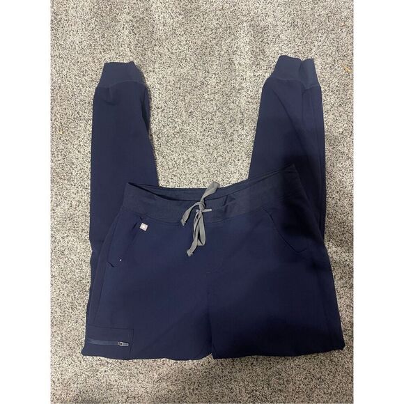 ❤️FIGS Technical Collection Women’s Jogger Scrub Pants - Picture 1 of 8